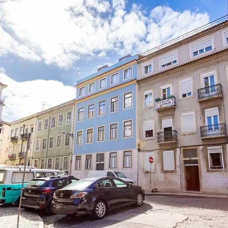 Πανσιόν Divine House Of Graca Lisboa